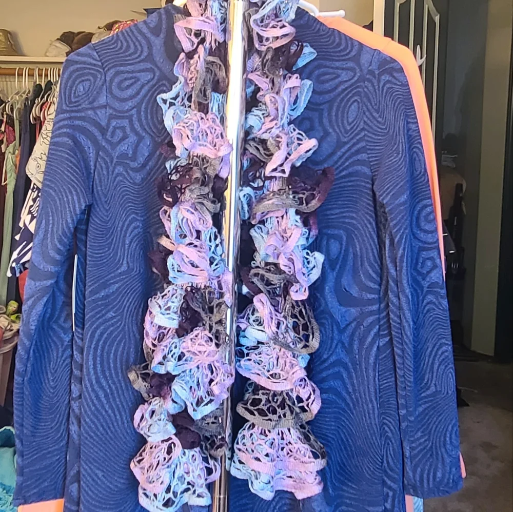 Handmade Ruffle Scarf - Picture 3 of 3